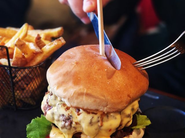 Le Vieux Bistrot - Restaurant au Perreux sur Marne 94 Burger Cheedar